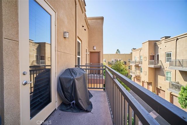 180 Village Court, Fullerton, CA 92832