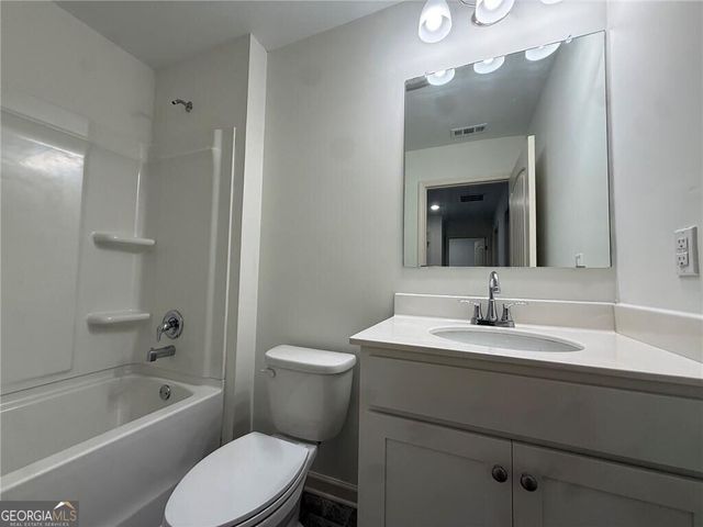 156 Woodhouse Circle, Acworth, GA 30102