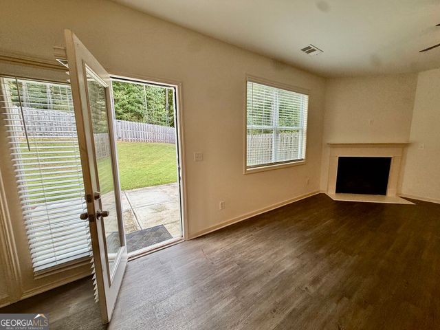 156 Woodhouse Circle, Acworth, GA 30102
