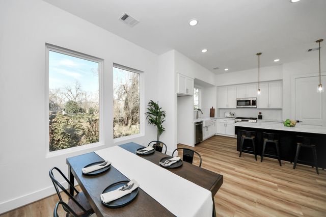 4804 Elysian Street A, Houston, TX 77009