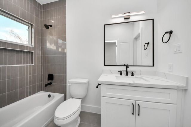 4804 Elysian Street A, Houston, TX 77009