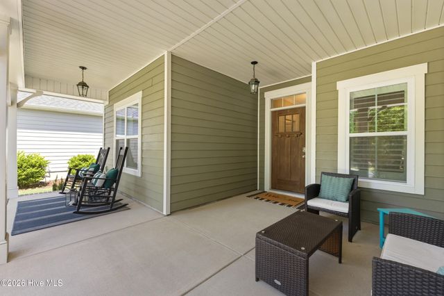 243 Hanover Lakes Drive, Wilmington, NC 28401