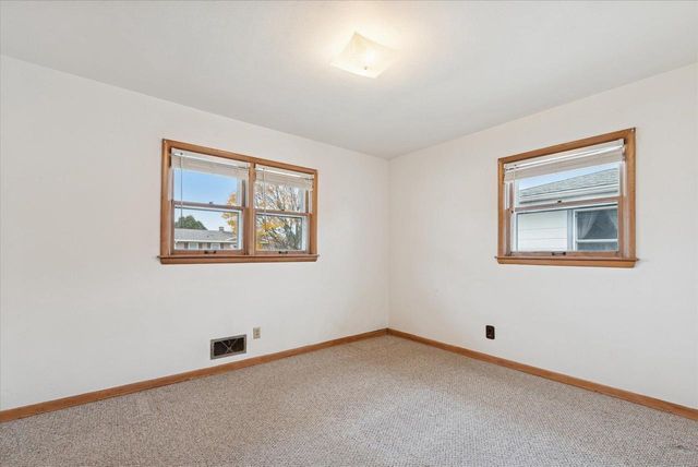 1727 24th Street, Kenosha, WI 53140