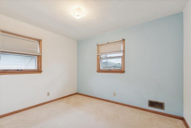 1727 24th Street, Kenosha, WI 53140