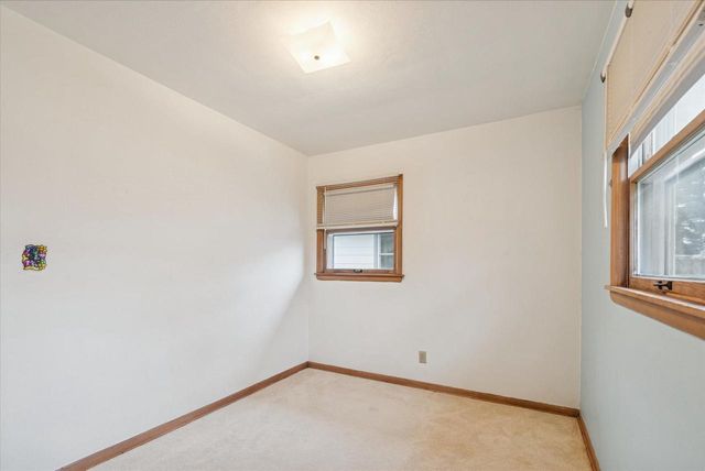 1727 24th Street, Kenosha, WI 53140