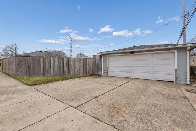 1727 24th Street, Kenosha, WI 53140