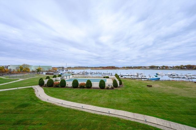 200 Cove Way 304, Quincy, MA 02169