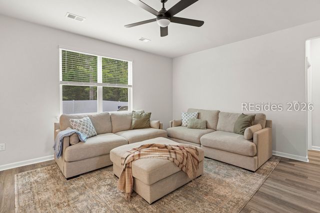 194 Hiatus Ct, Ridgeland, SC 29936