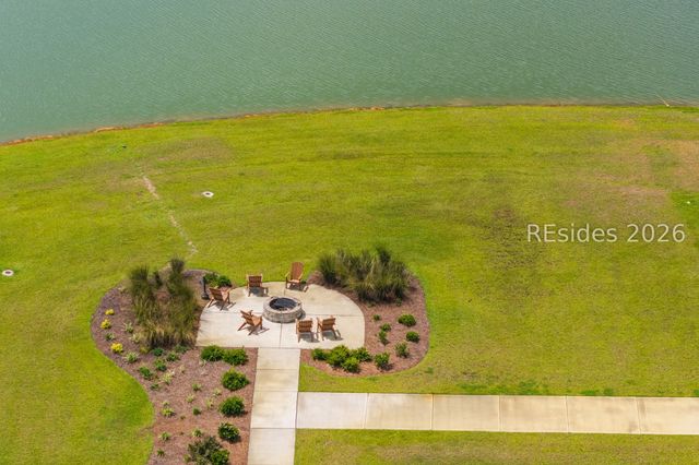194 Hiatus Ct, Ridgeland, SC 29936