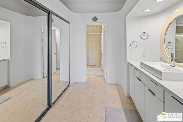 2001 E Camino Parocela I58, Palm Springs, CA 92264