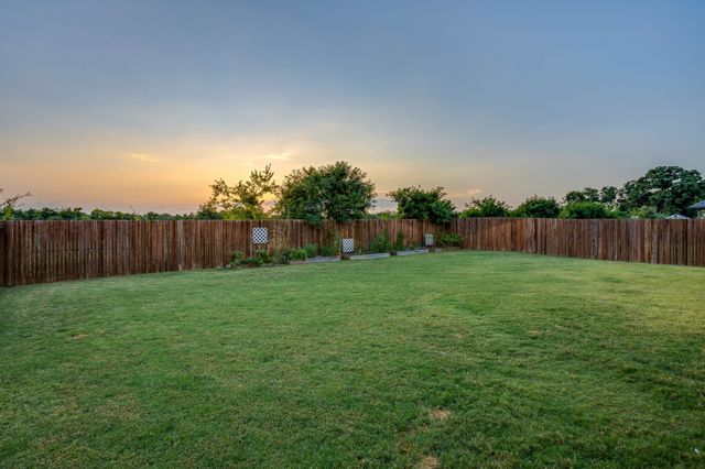 117 Mockingbird Hill Drive, Joshua, TX 76058