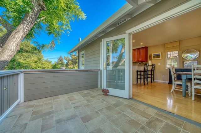 335 13th Avenue, Santa Cruz, CA 95062