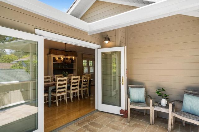 335 13th Avenue, Santa Cruz, CA 95062