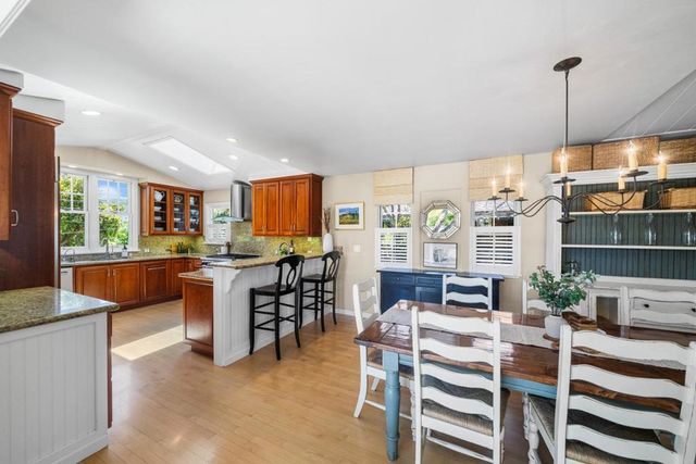 335 13th Avenue, Santa Cruz, CA 95062