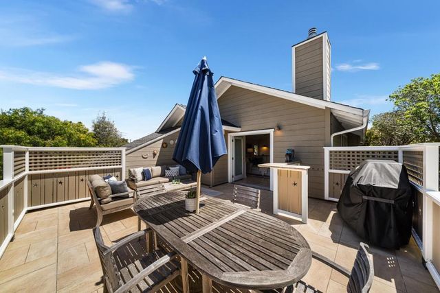 335 13th Avenue, Santa Cruz, CA 95062