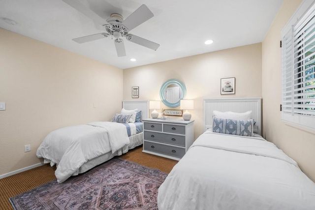 335 13th Avenue, Santa Cruz, CA 95062