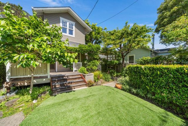 335 13th Avenue, Santa Cruz, CA 95062