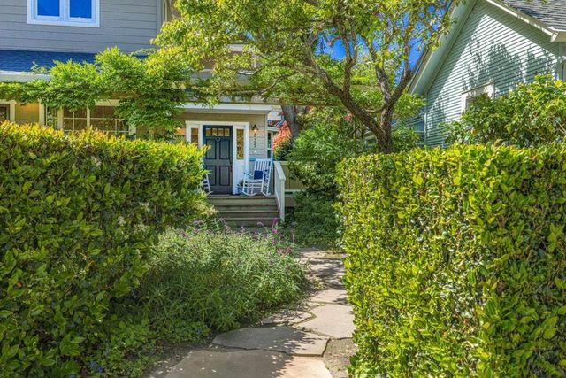 335 13th Avenue, Santa Cruz, CA 95062
