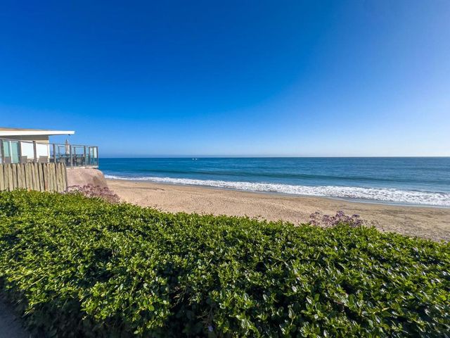 335 13th Avenue, Santa Cruz, CA 95062