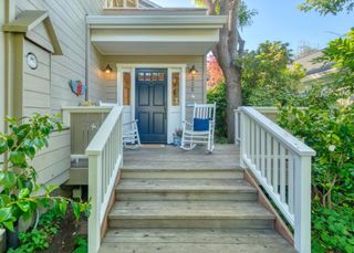 335 13th Avenue, Santa Cruz, CA 95062