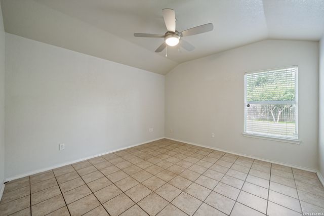 3851 Bacall Way, Converse, TX 78109