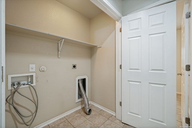 3851 Bacall Way, Converse, TX 78109