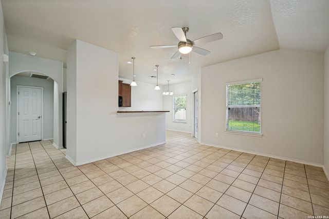 3851 Bacall Way, Converse, TX 78109
