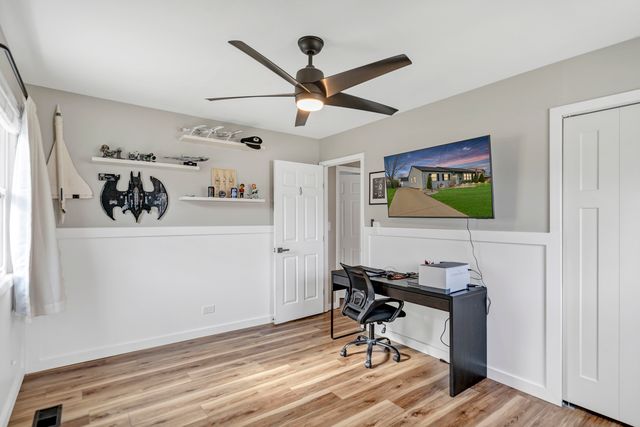 1320 Elm Drive, Schaumburg, IL 60194