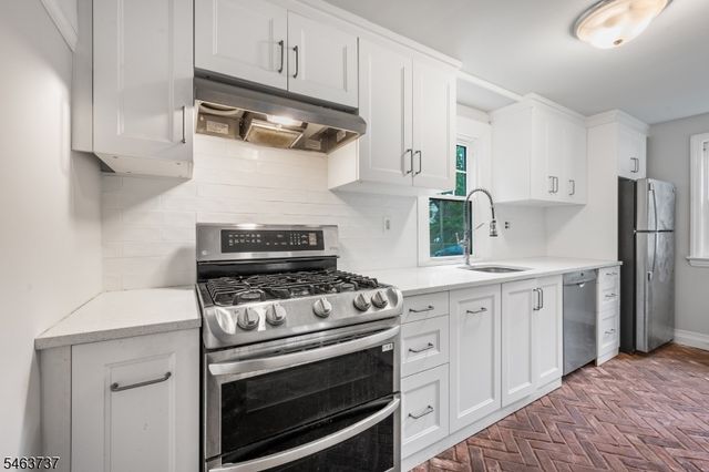 1187 Sussex Rd, Teaneck Twp., NJ 07666