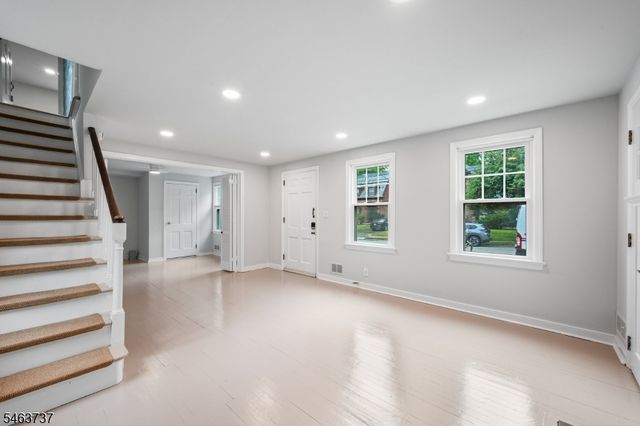 1187 Sussex Rd, Teaneck Twp., NJ 07666