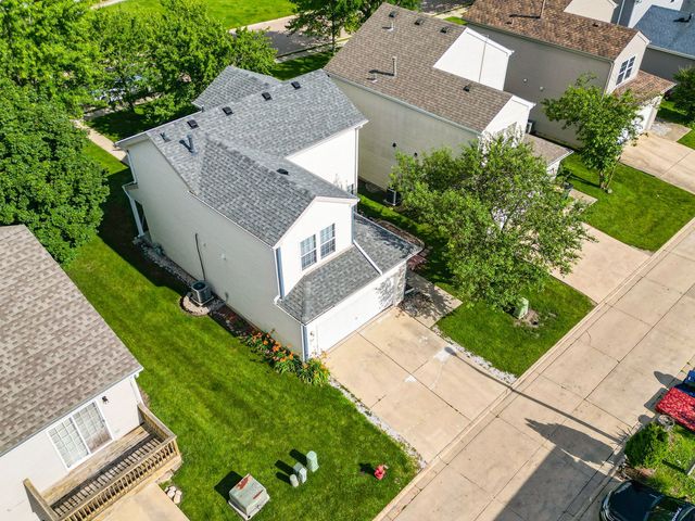 66 Wingate Drive, Oswego, IL 60543