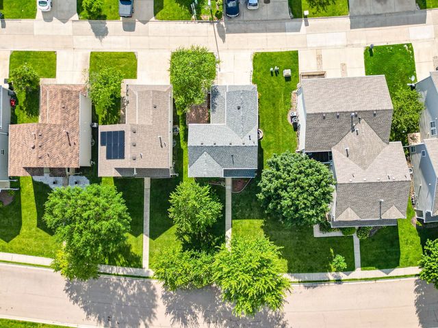 66 Wingate Drive, Oswego, IL 60543