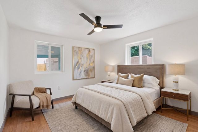 1525 Summer Avenue NW, Albuquerque, NM 87104