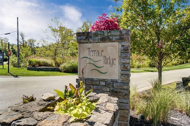 702 Lake View Drive, Union Twp, OH 45150