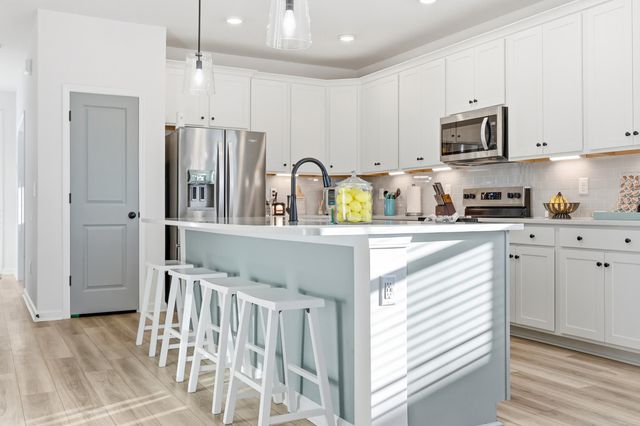 140 Joyce Dr, Longs, SC 29568