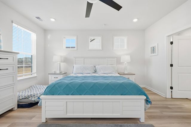 140 Joyce Dr, Longs, SC 29568