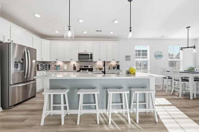 140 Joyce Dr, Longs, SC 29568