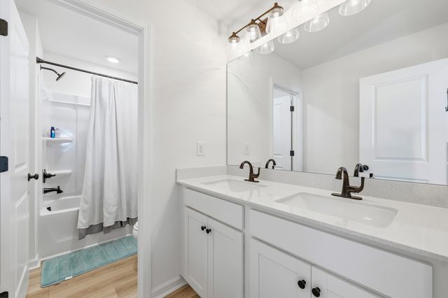 140 Joyce Dr, Longs, SC 29568