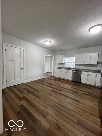 307 E Wall Street, Advance, IN 46102