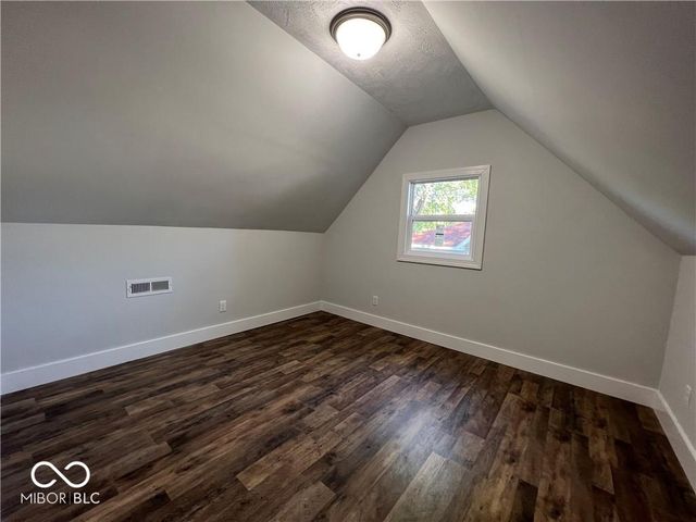 307 E Wall Street, Advance, IN 46102