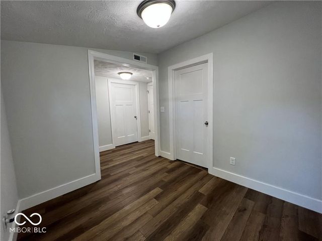 307 E Wall Street, Advance, IN 46102