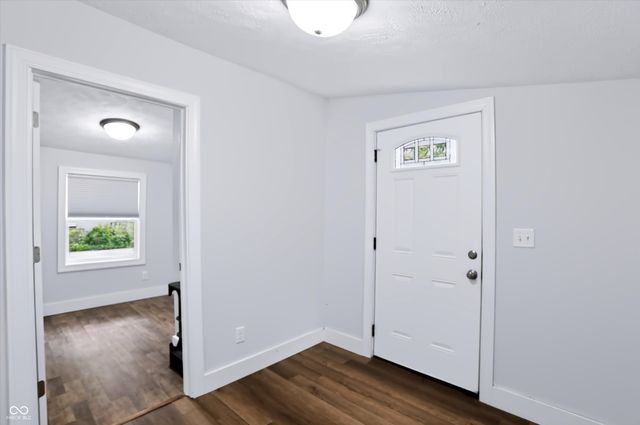 307 E Wall Street, Advance, IN 46102