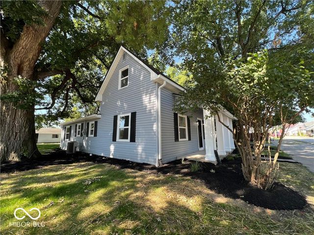 307 E Wall Street, Advance, IN 46102