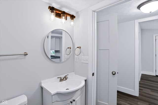 307 E Wall Street, Advance, IN 46102