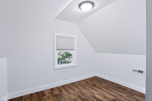 307 E Wall Street, Advance, IN 46102