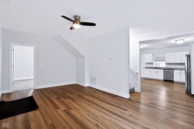 307 E Wall Street, Advance, IN 46102