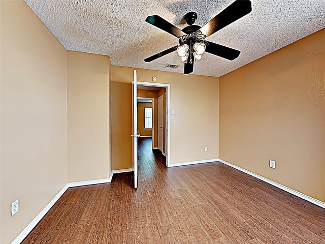 146 Austin Stone Drive, Duncanville, TX 75137