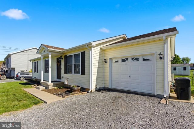 204 SONYA LN, Bunker Hill, WV 25413