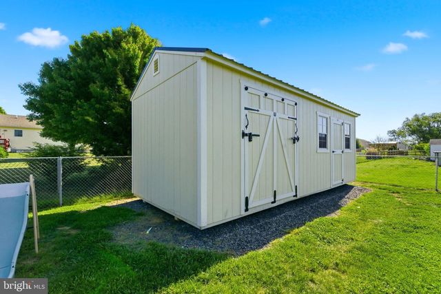 204 SONYA LN, Bunker Hill, WV 25413