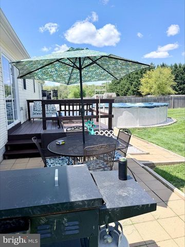 204 SONYA LN, Bunker Hill, WV 25413
